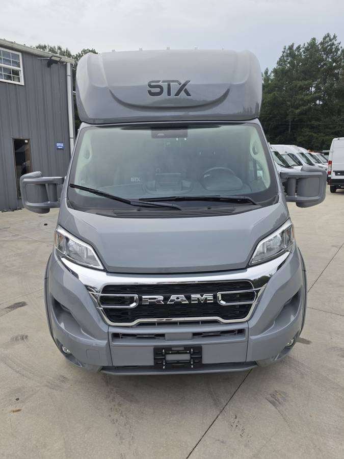 2023 RAM, Import USA — Foto 9 z 12