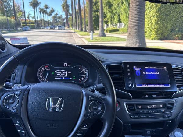 2023 Honda, Import USA — Foto 2 z 7