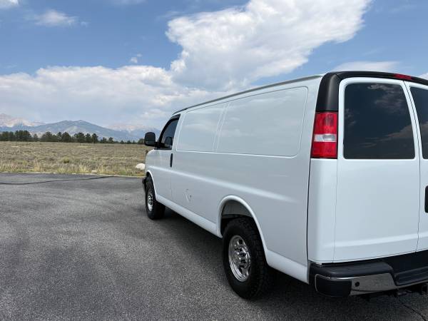 2025 Chevrolet, Import USA — Foto 6 z 12