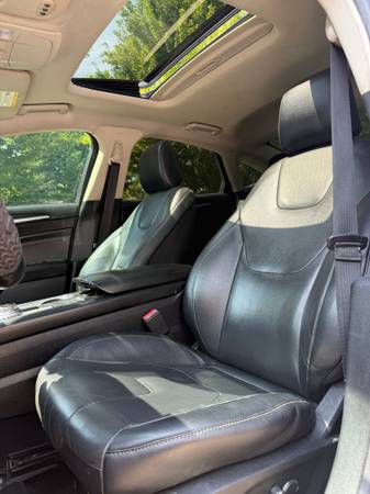 2020 Ford, Import USA — Foto 6 z 12