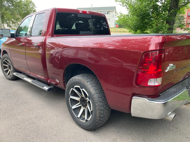 2012 Dodge Ram1500, 140.000 km, Import Kanada — Foto 3 z 4