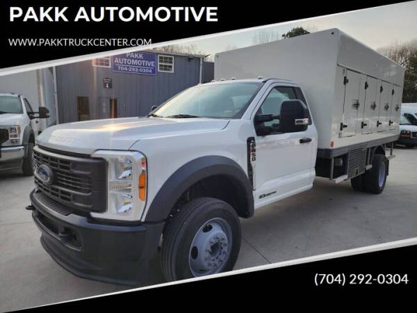 2023 Ford, Import USA — Foto 1
