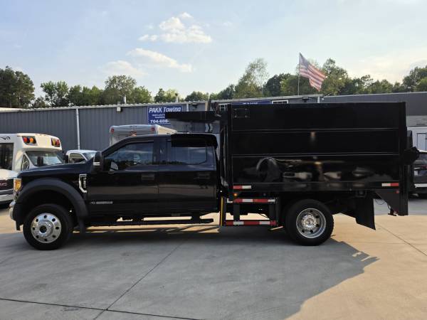 2017 Ford, Import USA — Foto 3 z 12
