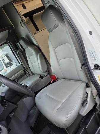 2024 Ford, Import USA — Foto 10 z 12
