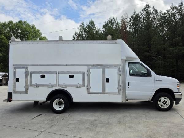 2024 Ford, Import USA — Foto 6 z 12
