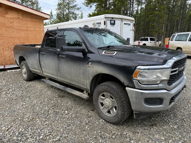 2019 Dodge Ram Tradesmen, 320.000 km, Import Kanada — Foto 1