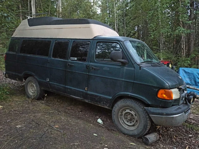 2001 Dodge Ramvan Xl 3500, 230.000 km, Import Kanada — Foto 1