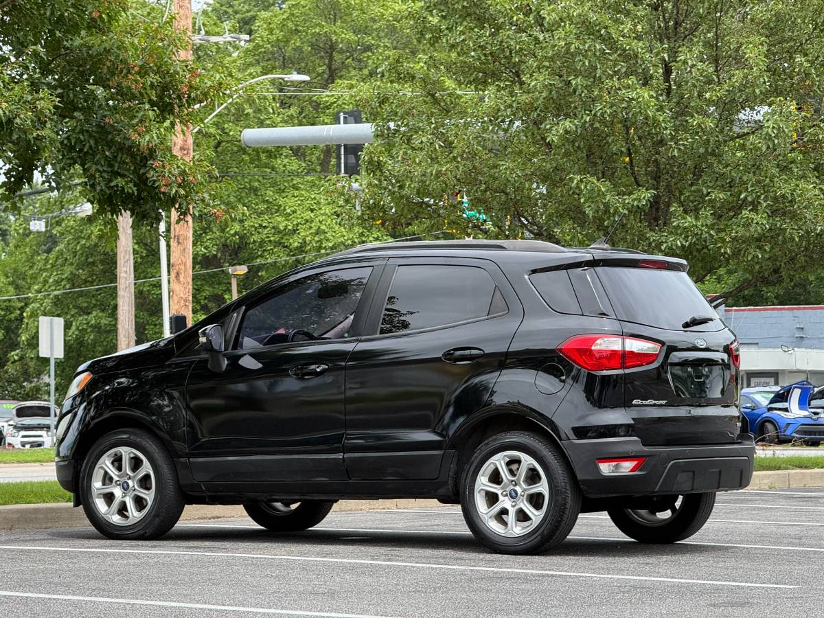 2019 Ford, Import USA — Foto 7 z 12