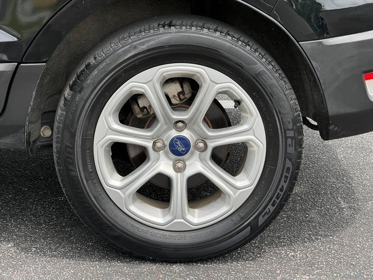 2019 Ford, Import USA — Foto 8 z 12