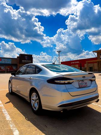 2018 Ford, Import USA — Foto 5 z 12