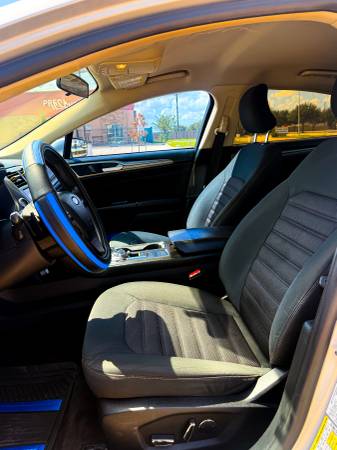 2018 Ford, Import USA — Foto 8 z 12