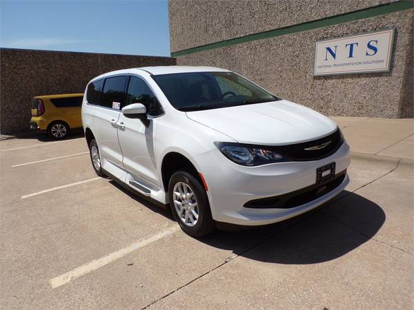 Chrysler, Import USA — Foto 3 z 12