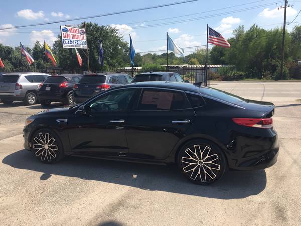 2016 Kia, Import USA — Foto 1