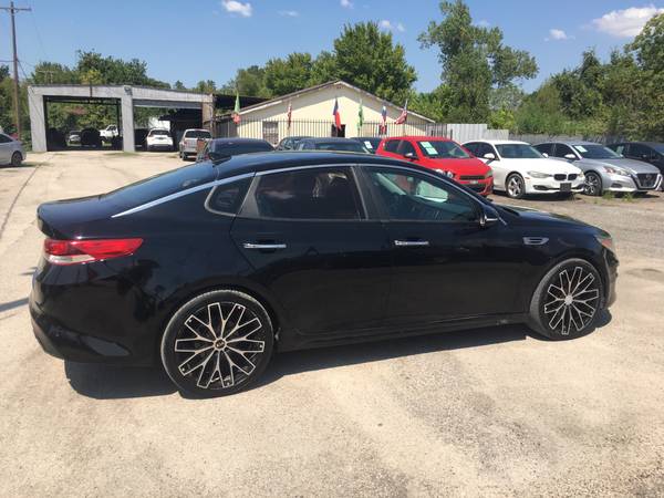 2016 Kia, Import USA — Foto 3 z 12