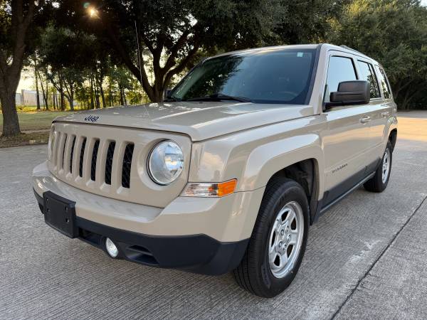 2017 Jeep, Import USA — Foto 1