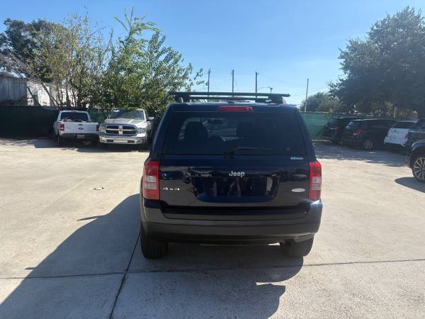 2015 Jeep, Import USA — Foto 5 z 9