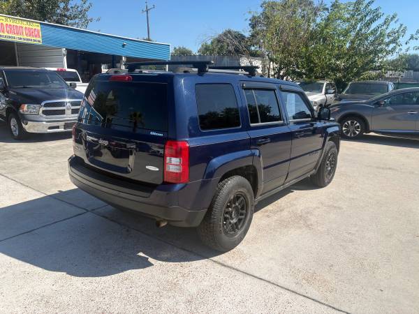 2015 Jeep, Import USA — Foto 6 z 9