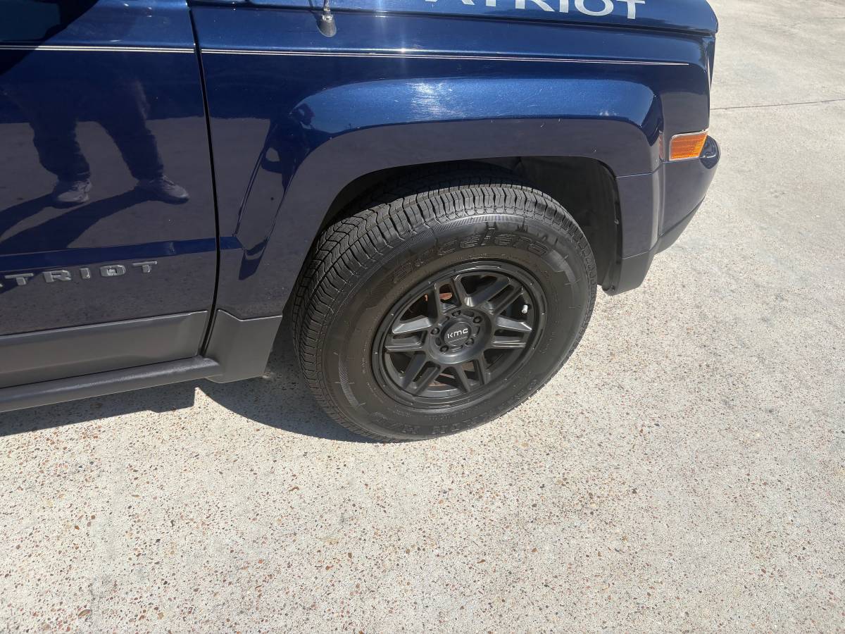 2015 Jeep, Import USA — Foto 8 z 9