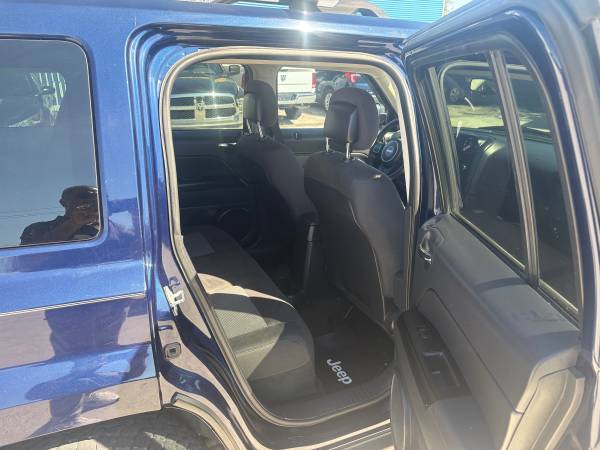 2015 Jeep, Import USA — Foto 9 z 9