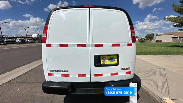 2022 GMC, Import USA — Foto 3 z 12