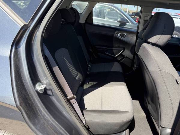 2020 Kia, Import USA — Foto 7 z 12