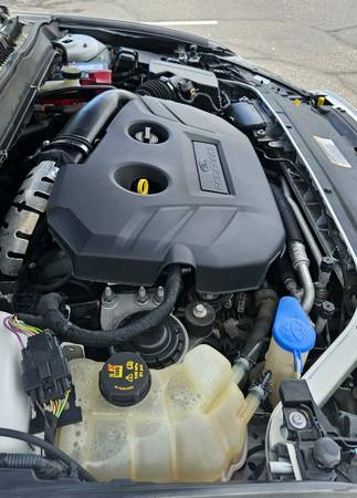 2013 Ford, Import USA — Foto 12 z 12