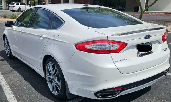 2013 Ford, Import USA — Foto 8 z 12