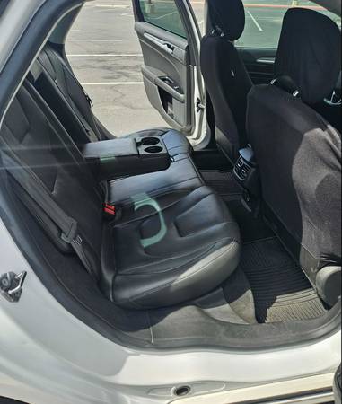 2013 Ford, Import USA — Foto 9 z 12