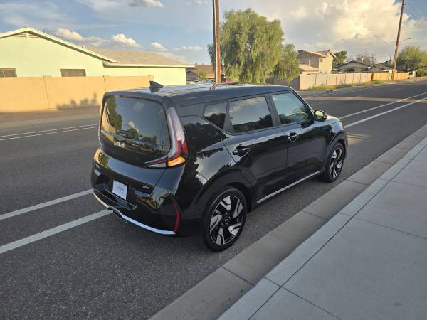 2023 Kia, Import USA — Foto 12 z 12