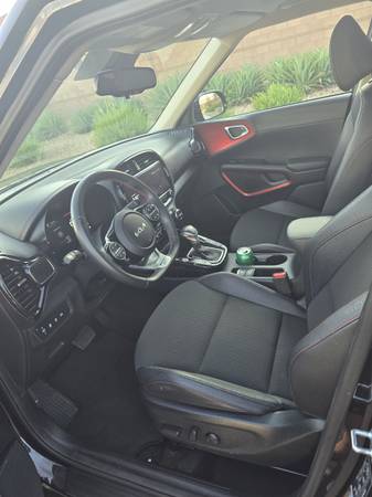2023 Kia, Import USA — Foto 5 z 12