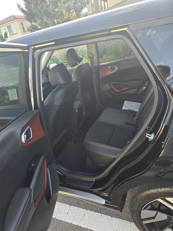 2023 Kia, Import USA — Foto 6 z 12