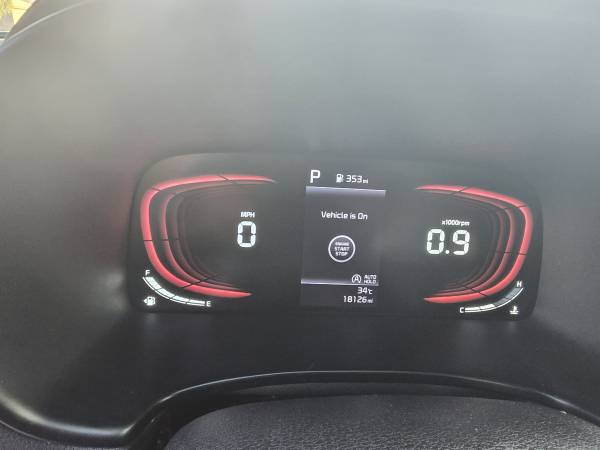 2023 Kia, Import USA — Foto 8 z 12