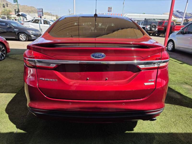 2018 Ford, Import USA — Foto 6 z 12
