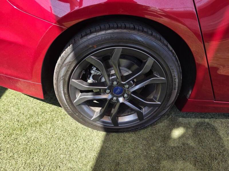 2018 Ford, Import USA — Foto 9 z 12
