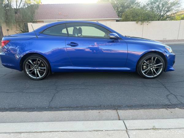 2015 Lexus, Import USA — Foto 10 z 12