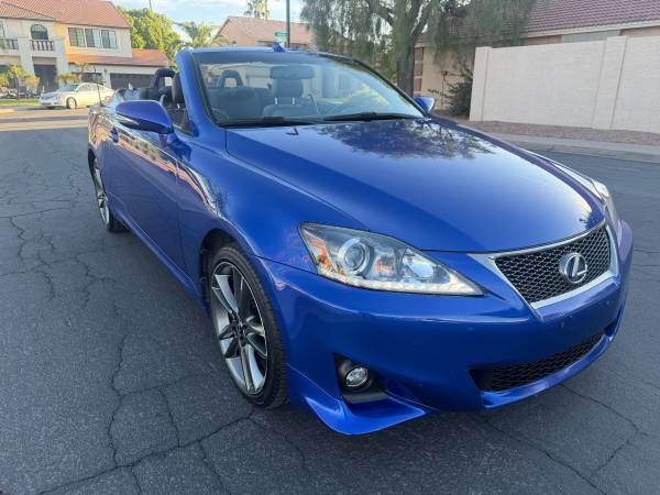 2015 Lexus, Import USA — Foto 2 z 12