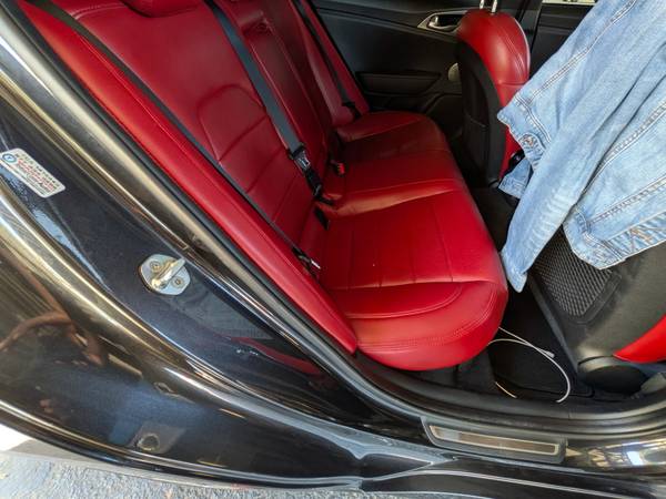 2019 Kia, Import USA — Foto 2 z 12