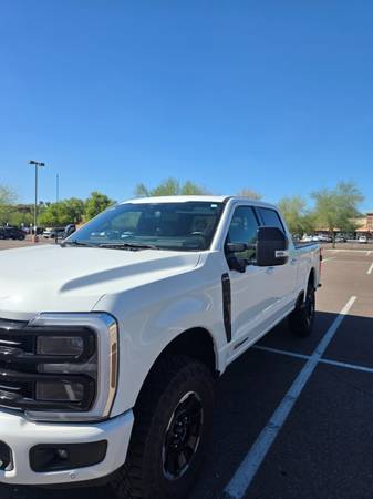 2026 Ford, Import USA — Foto 4 z 12