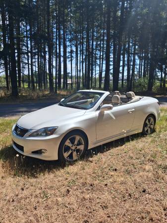 2010 Lexus, Import USA — Foto 1