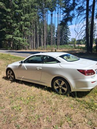 2010 Lexus, Import USA — Foto 3 z 4