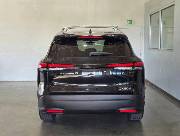 2027, Import USA — Foto 4 z 12