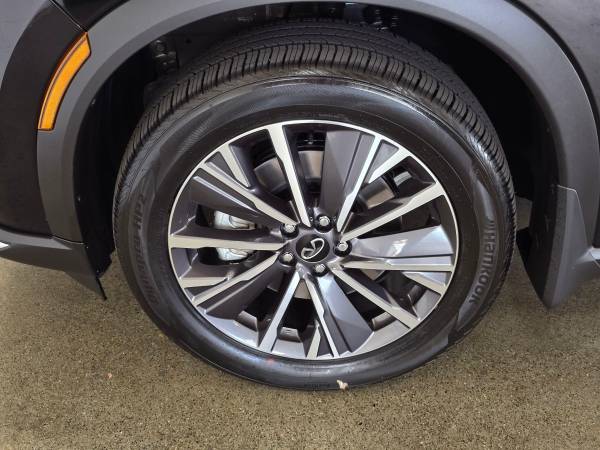 2027, Import USA — Foto 7 z 12