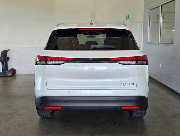 2027, Import USA — Foto 1