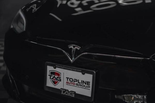 2017 Tesla, Import USA — Foto 4 z 12