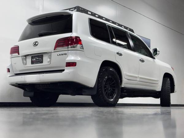 2015 Lexus, Import USA — Foto 5 z 12