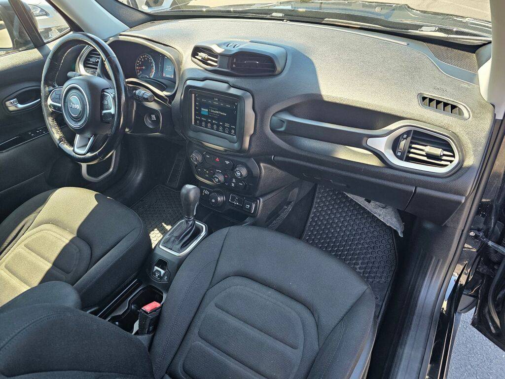 2018 Jeep, Import USA — Foto 11 z 12