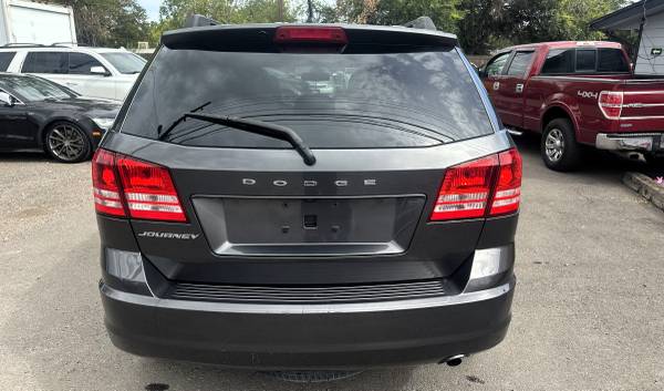 2018 Dodge, Import USA — Foto 5 z 12