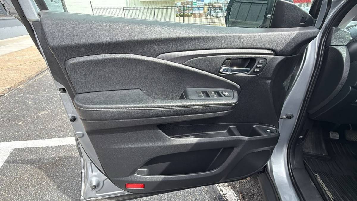 2023 Honda, Import USA — Foto 9 z 12