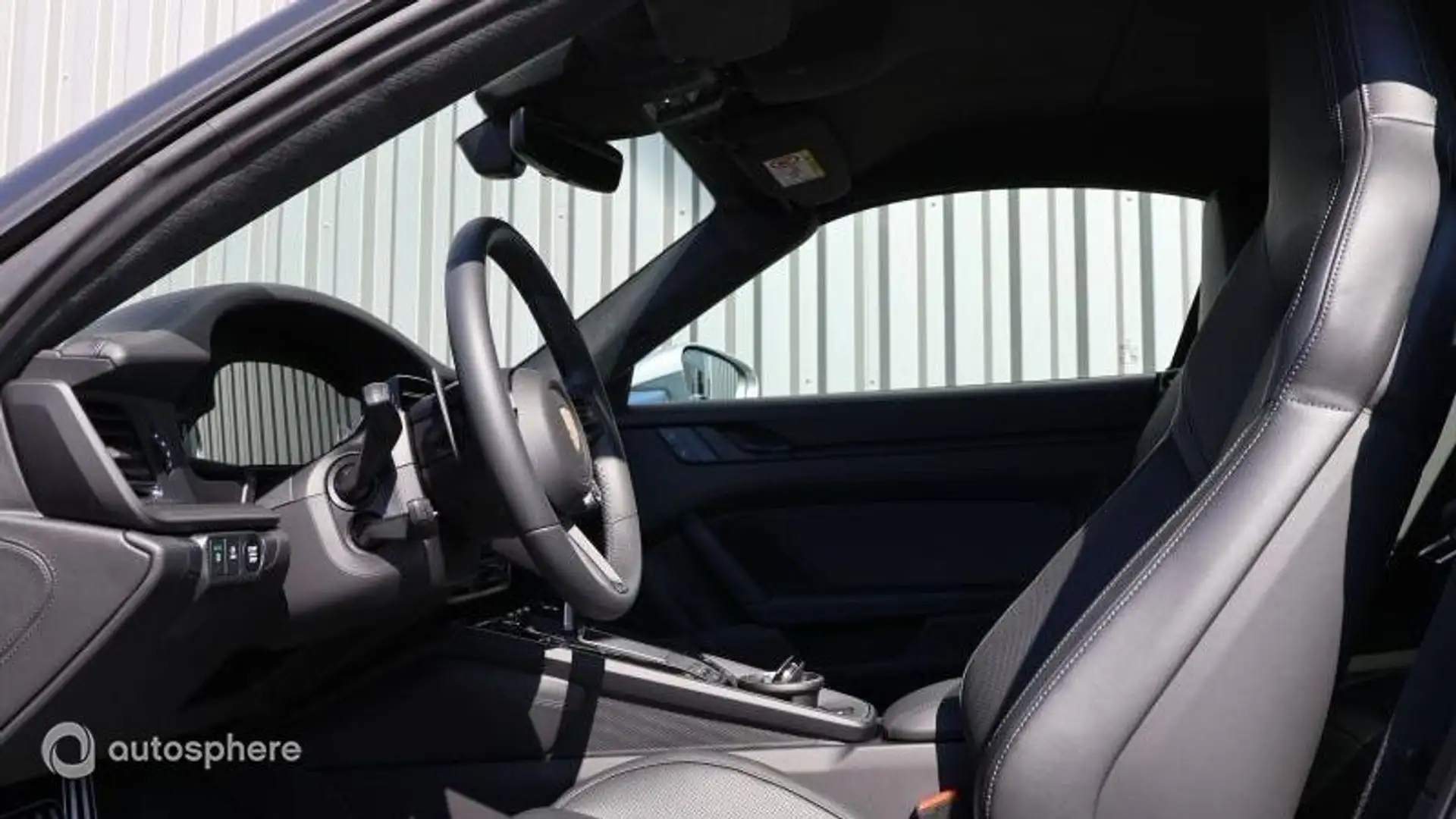 2026 Porsche 911, 10.000 km, Frankreich — Foto 9 z 12