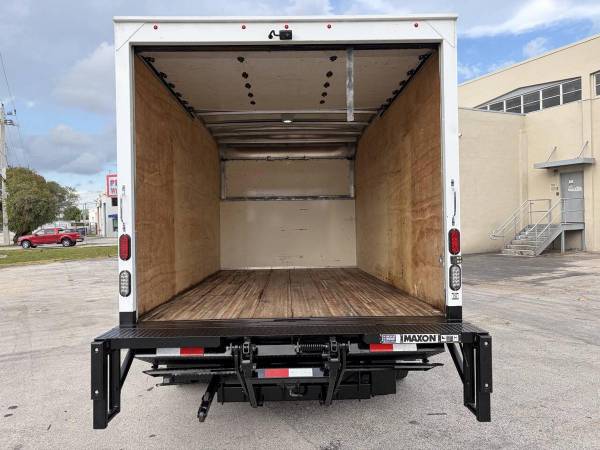 2021 Ford, Import USA — Foto 10 z 12